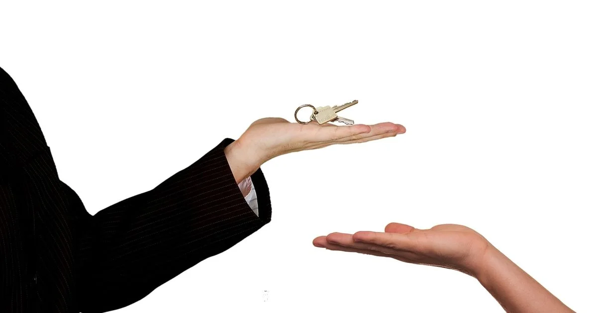 AI in Real Estate - Ai Agent Ops